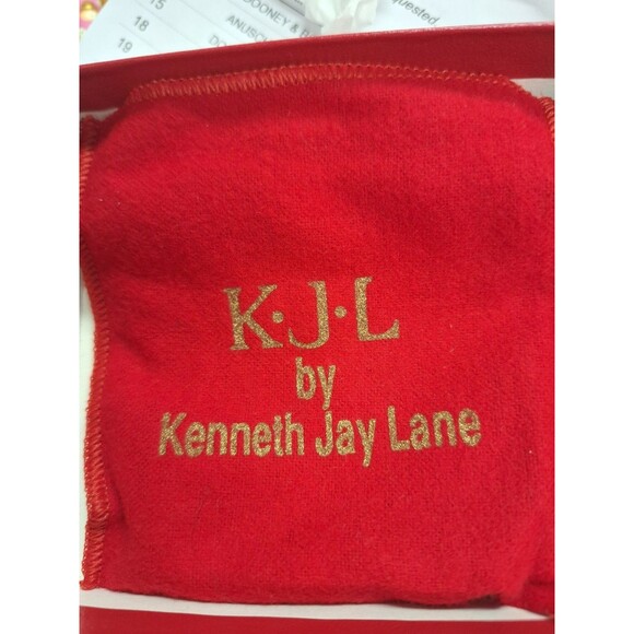 Vintage Kenneth Jay Lane KJL Owl Brooch Pin White Enamel Blue Glass Eyes - Picture 9 of 12